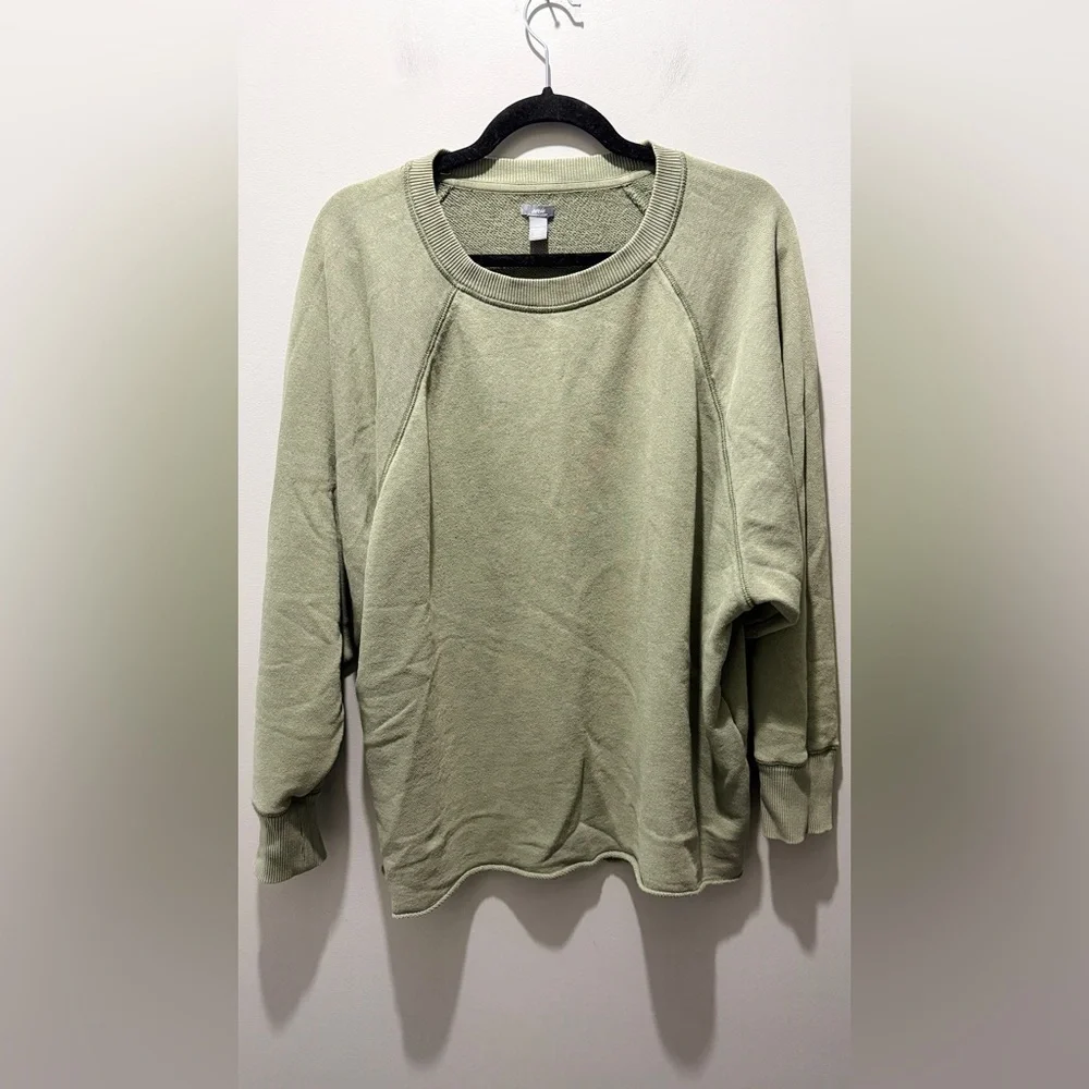 Aerie City Raw Cut Oversized Crew - Picture 2 of 6